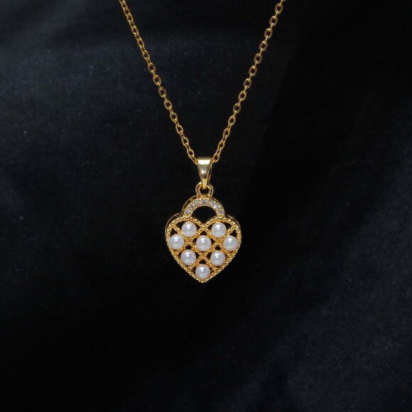3/$35 18K Gold Plated Heart Pendant Necklace Faux Pearl Cluster & Pave CZ Accent - Picture 1 of 7